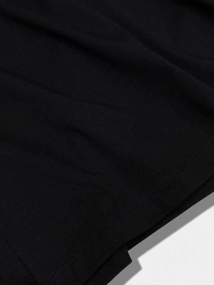 クルーネックTシャツ