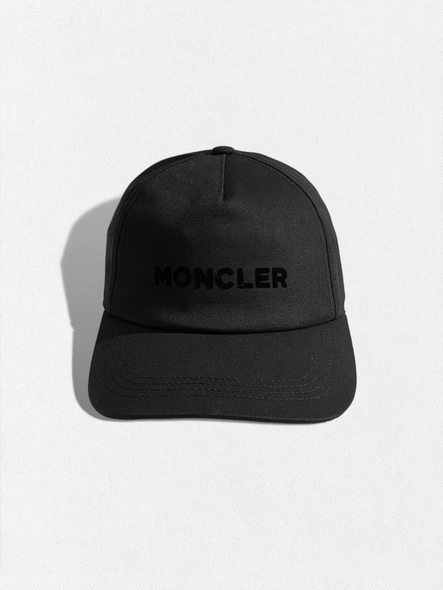 MONCLERベースボールキャップ
