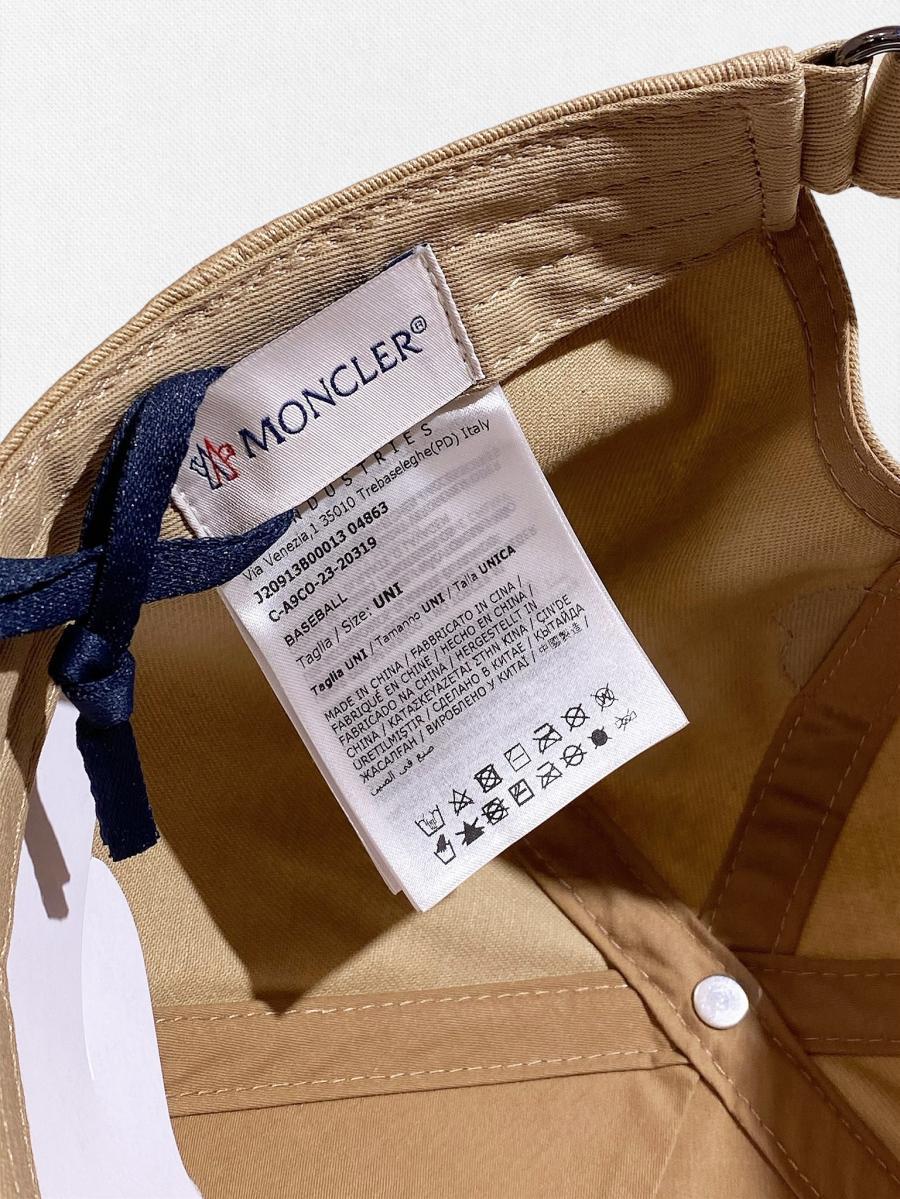 MONCLERベースボールキャップ