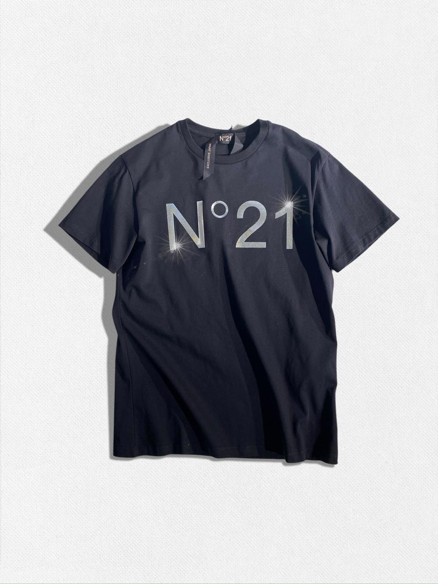 ロゴデザインクルーネックTシャツ