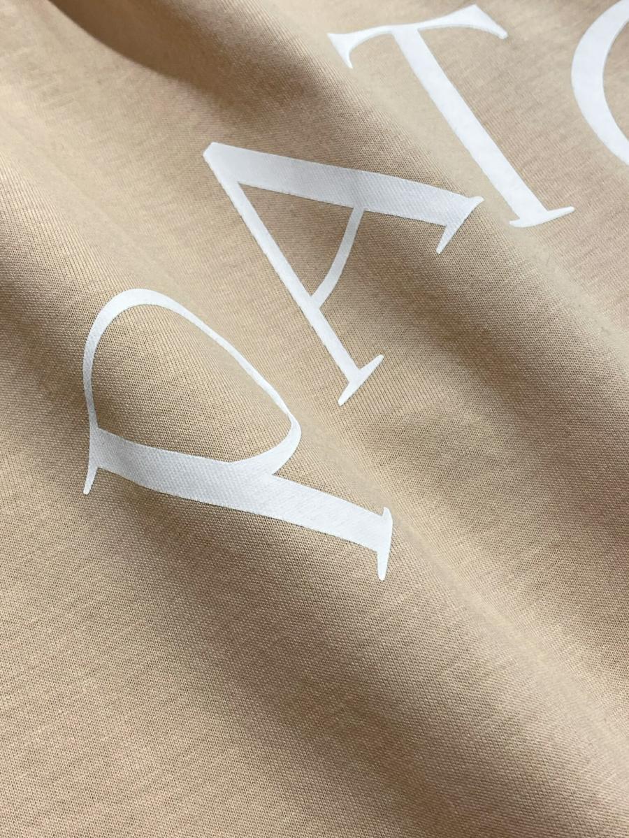 ロゴクルーネックTシャツ