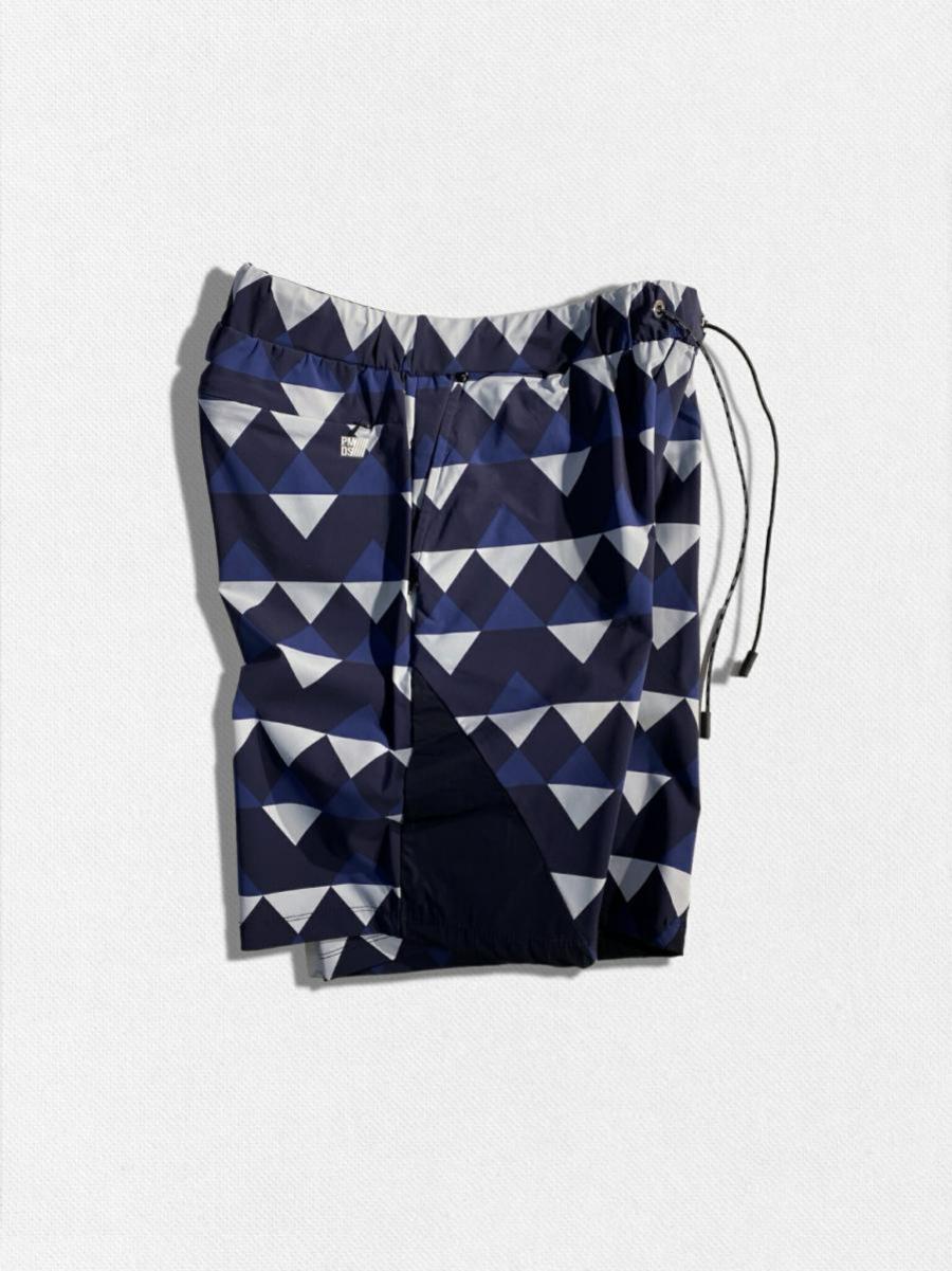 ジオメトリック柄ナイロンショートパンツ