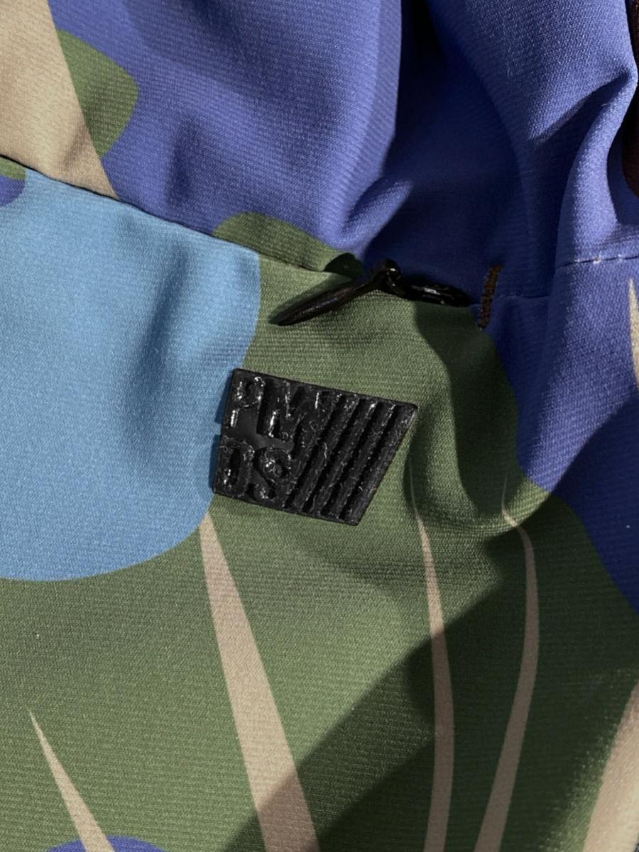 ジオメトリック柄ナイロンショートパンツ