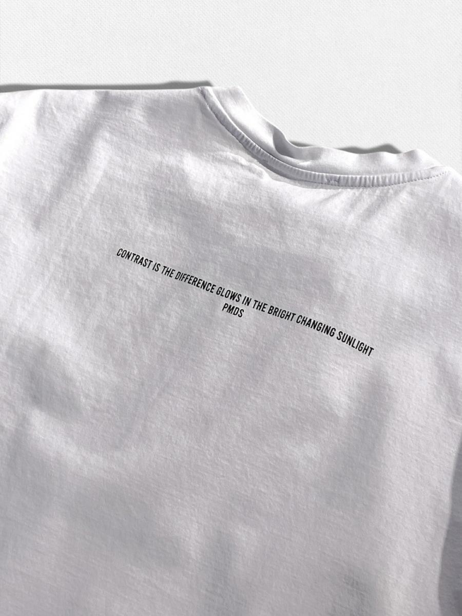 クルーネックTシャツ