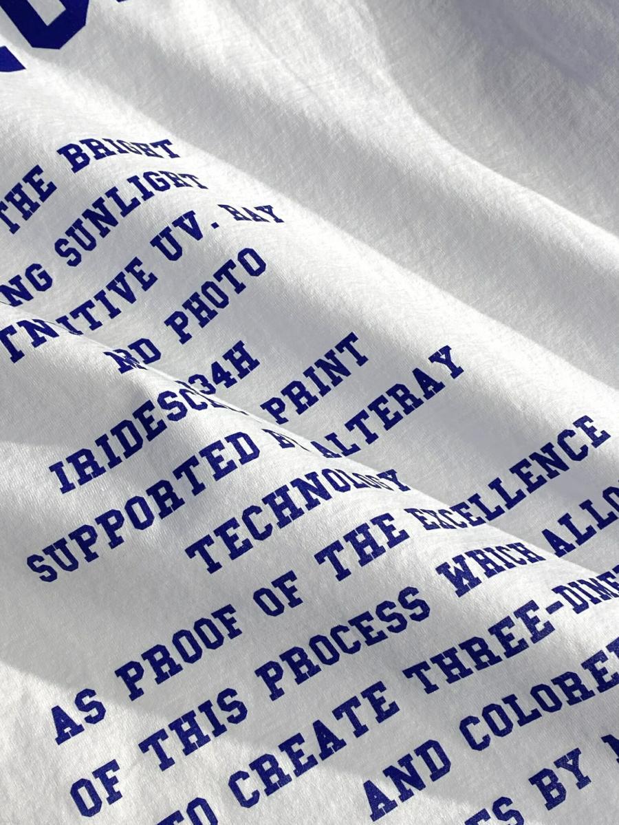 PロゴクルーネックTシャツ
