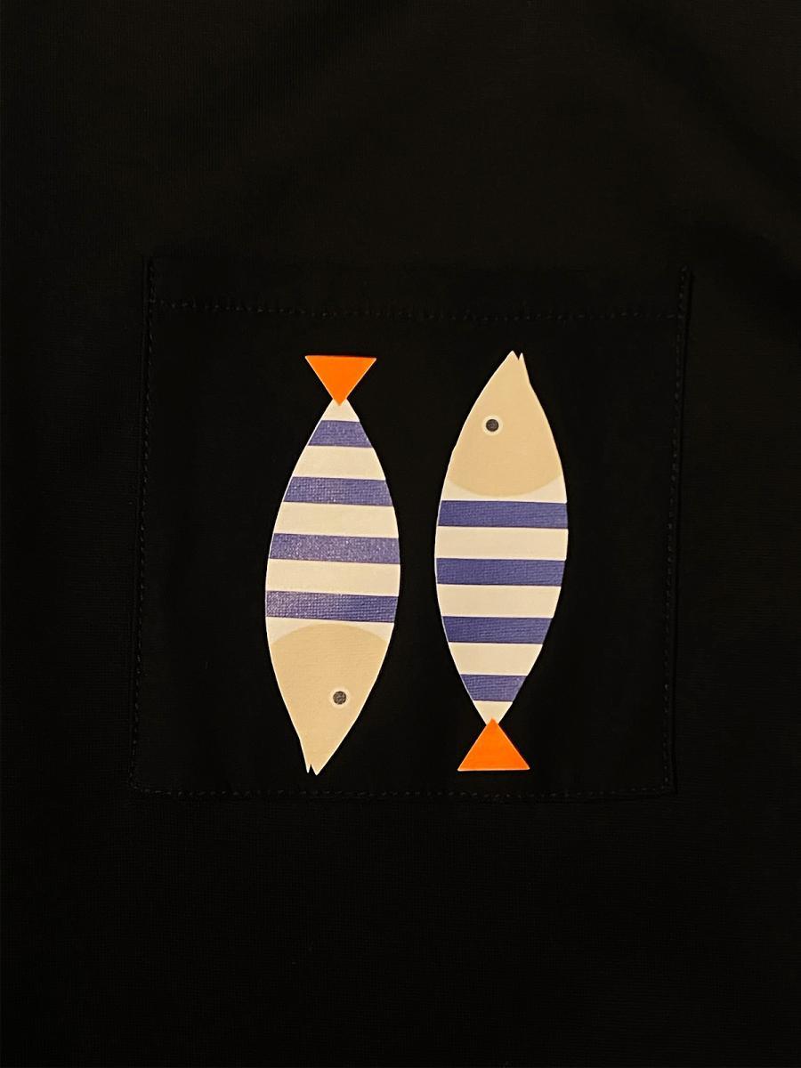 クルーネックTシャツ