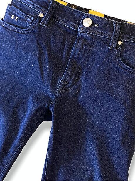 デニムパンツ