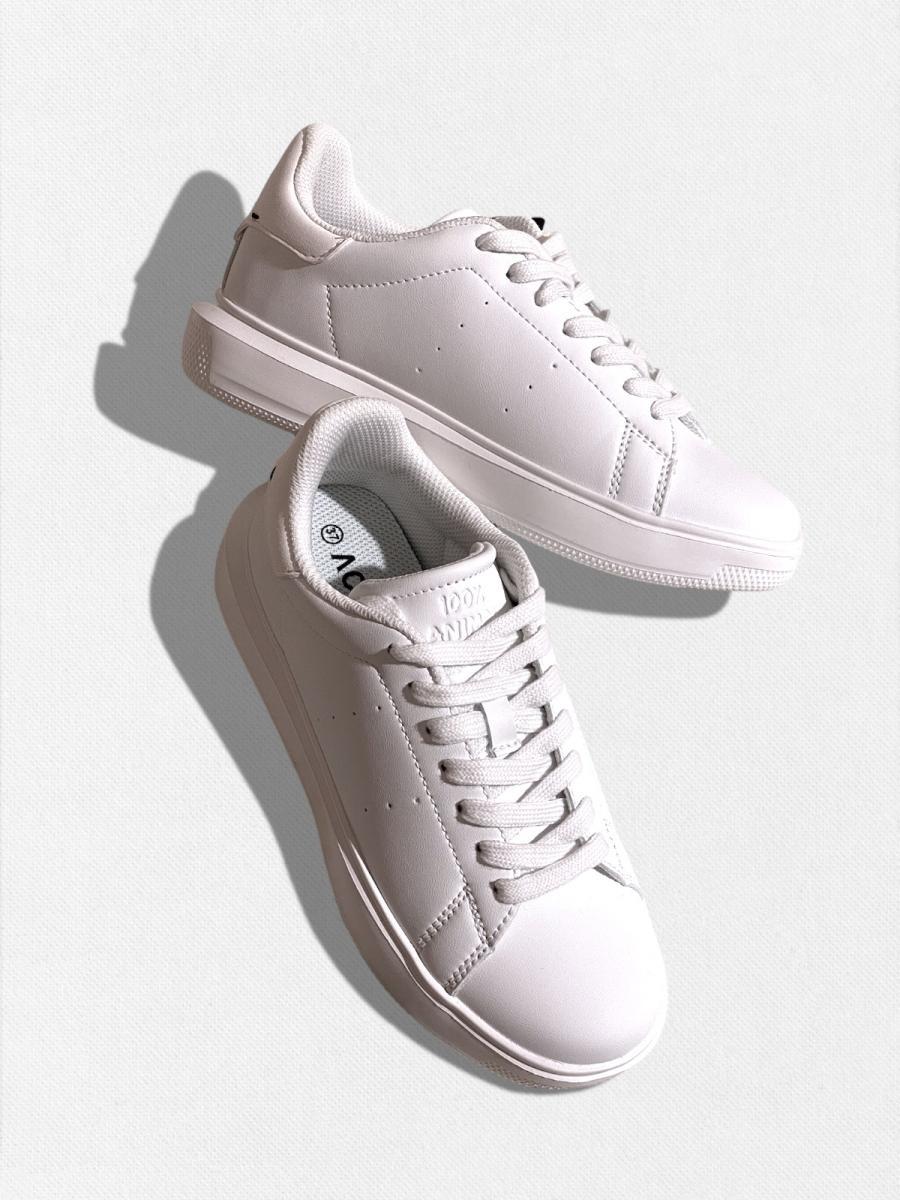 アニマルフリーホワイトNolaスニーカー