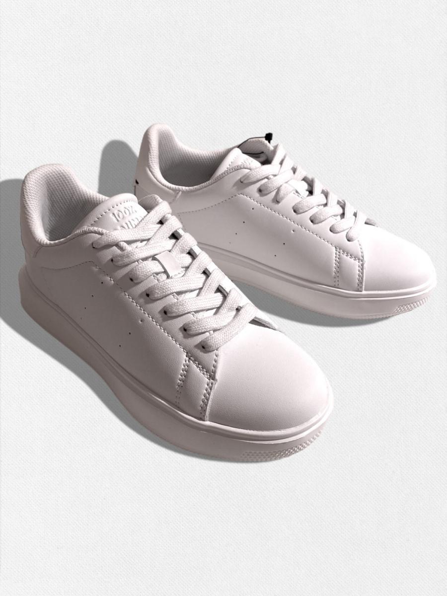 アニマルフリーホワイトNolaスニーカー