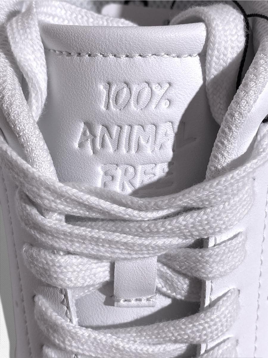 アニマルフリーホワイトNolaスニーカー
