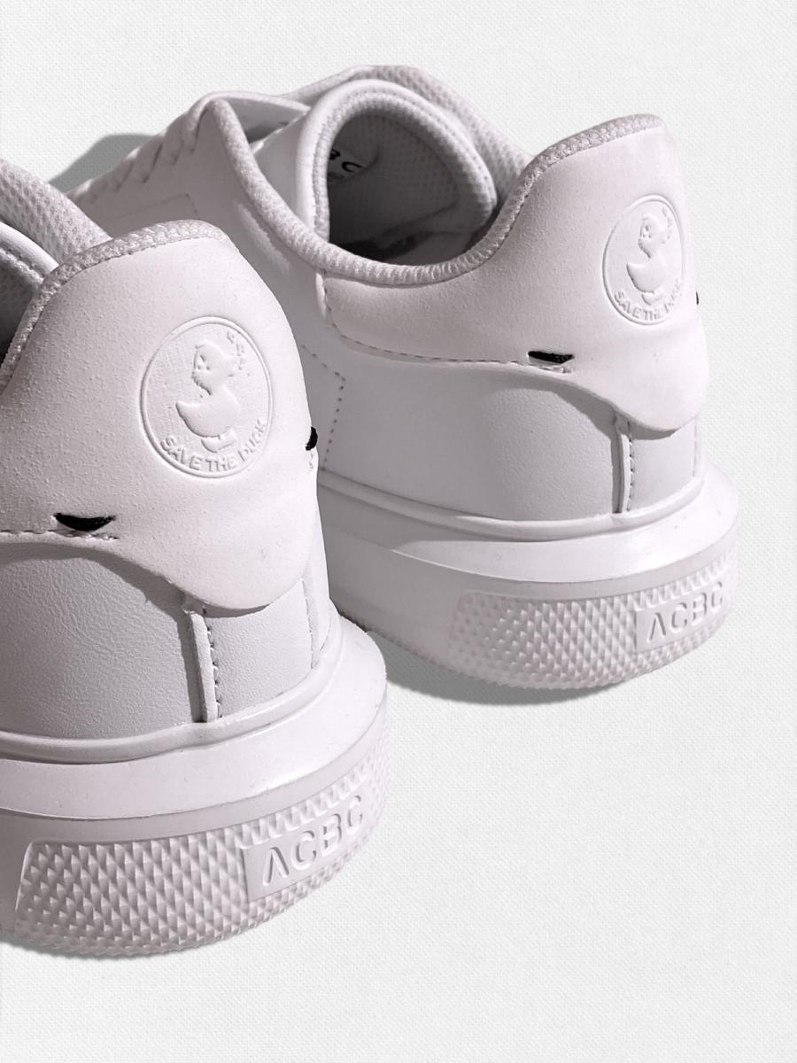 アニマルフリーホワイトNolaスニーカー
