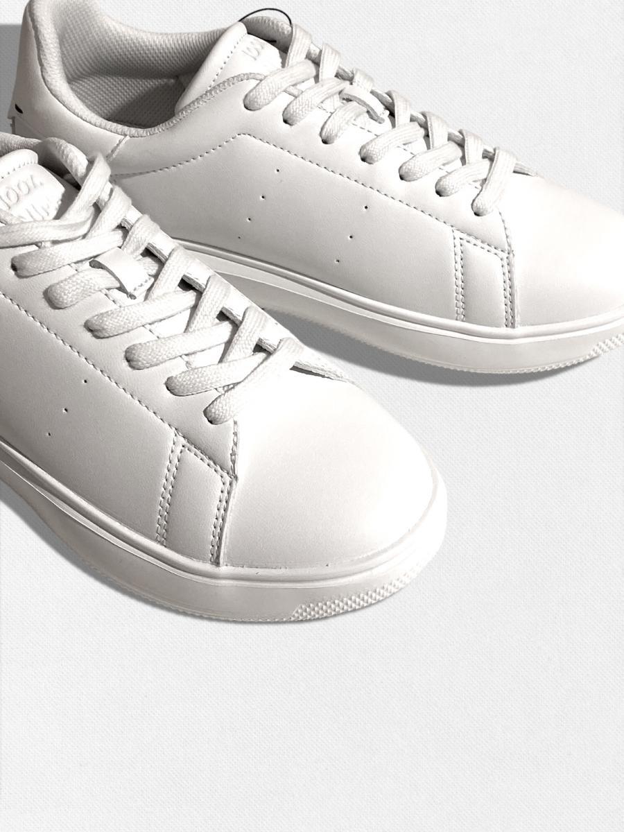 アニマルフリーホワイトNolaスニーカー