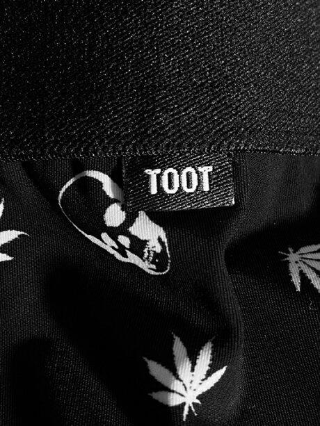 TOOTコラボアンダーウェア