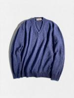 シルク混Vネックニット