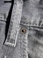 ダメージ＆リペア加工テーパードデニムパンツ《SKATER JEAN》