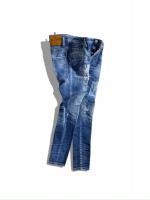 ダメージ加工テーパードデニムパンツ（Skater Jean）