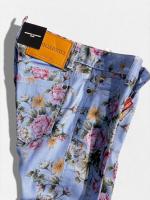ボタニカル柄デニムパンツ《JENNIFER CROPPED JEAN》