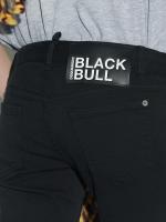 ブラックテーパードデニム《JENNIFER CROPPED JEAN》