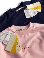 ロゴ入りクルーネックトレーナー