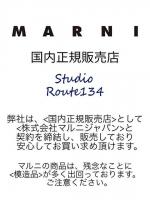 クルーネックTシャツ