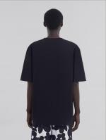 クルーネックTシャツ