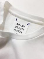 クルーネックTシャツ