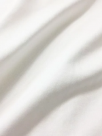 ＶネックスTシャツ