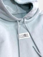 ショート丈プルオーバーパーカー