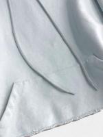 ショート丈プルオーバーパーカー