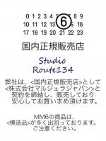 ショート丈プルオーバーパーカー