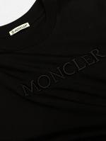 クルーネックTシャツ