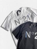 ロゴデザインクルーネックTシャツ