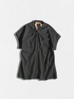 ネックデザインTシャツ