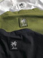 ネックデザインTシャツ