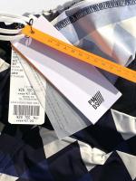 ジオメトリック柄ナイロンショートパンツ