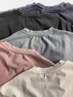 オーバーフィットクルーネックTシャツ