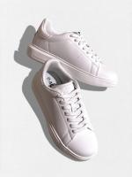 アニマルフリーホワイトNolaスニーカー